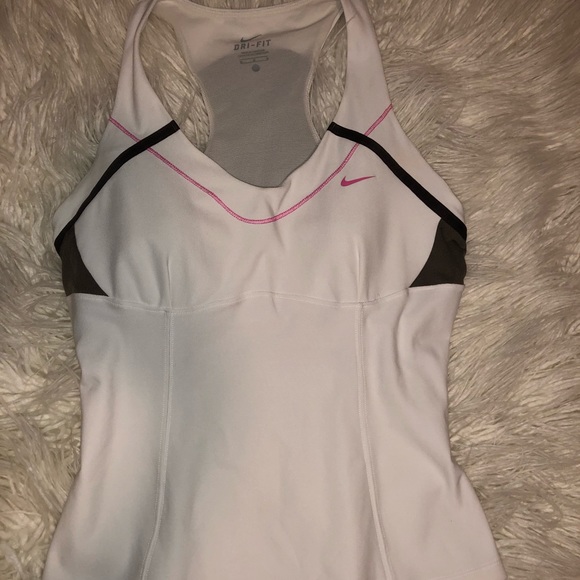 Nike Top - Picture 1 of 2